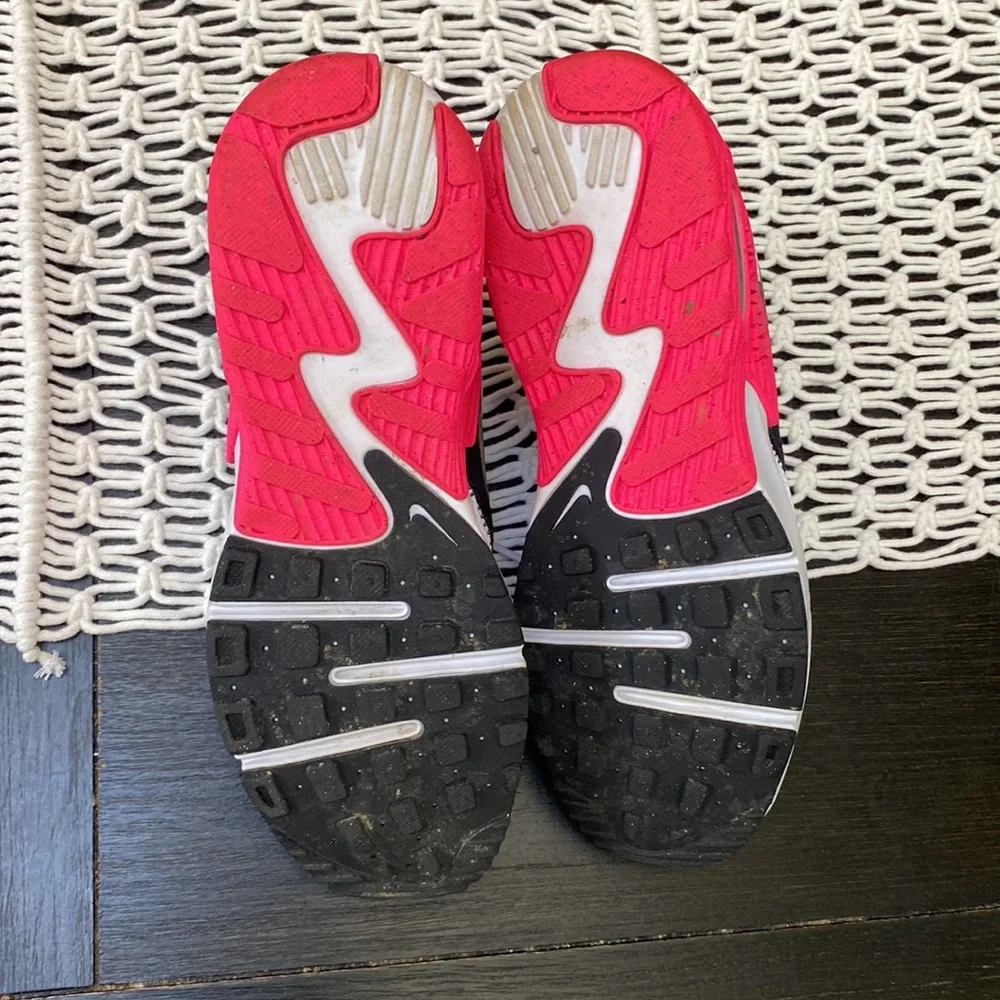 Nike Air Max, women’s, 7.5, used, worn a couple times, no box - Picture 7 of 7